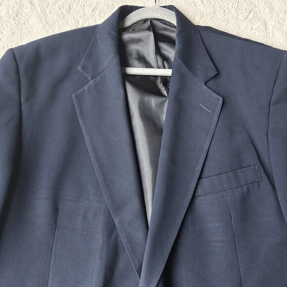 LL Bean Traveler Blazer Men's 44R Navy Blue Two Button Micro Polyester - Picture 2 of 12